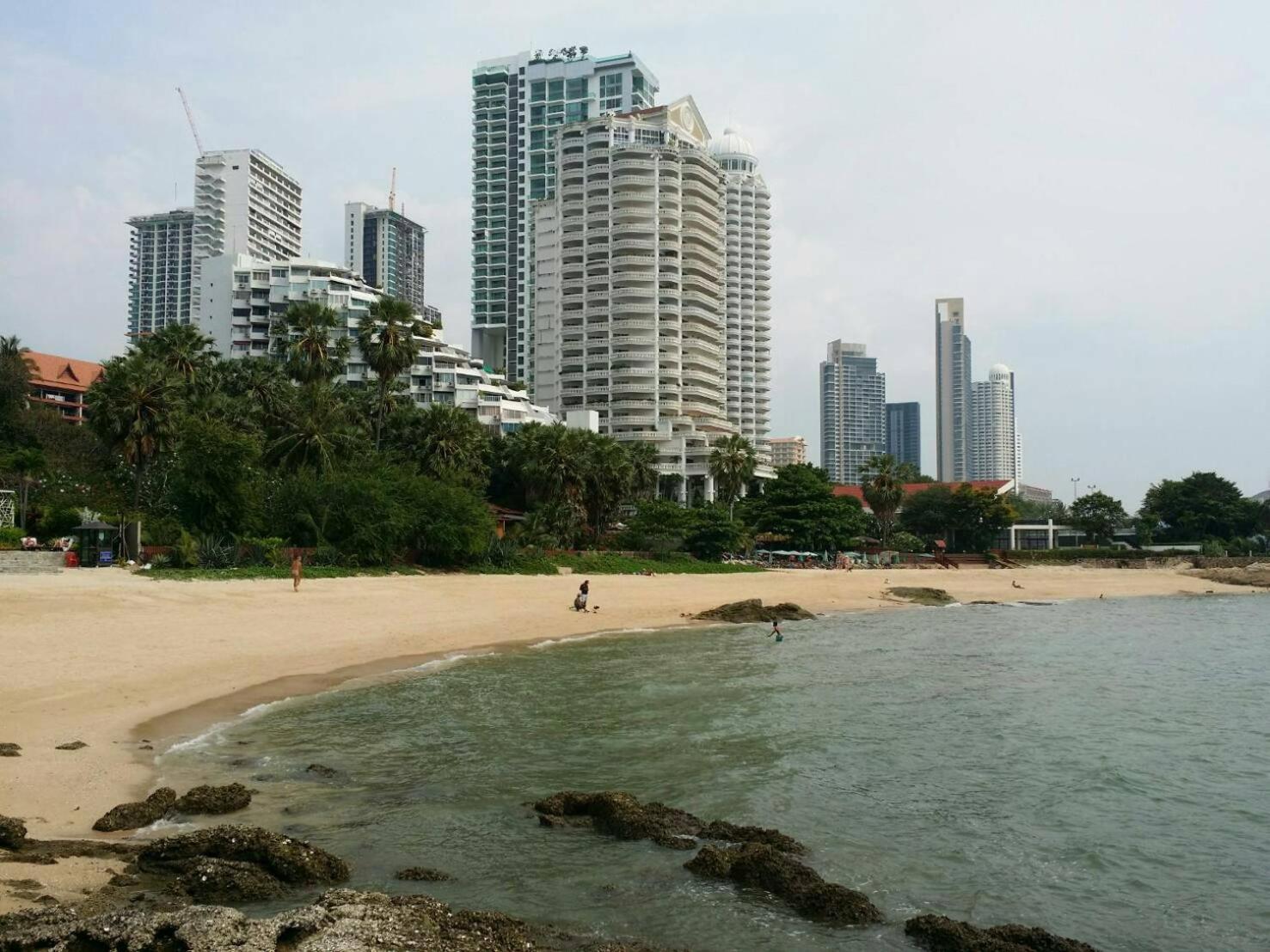 Serenity Pattaya Beach Extérieur photo